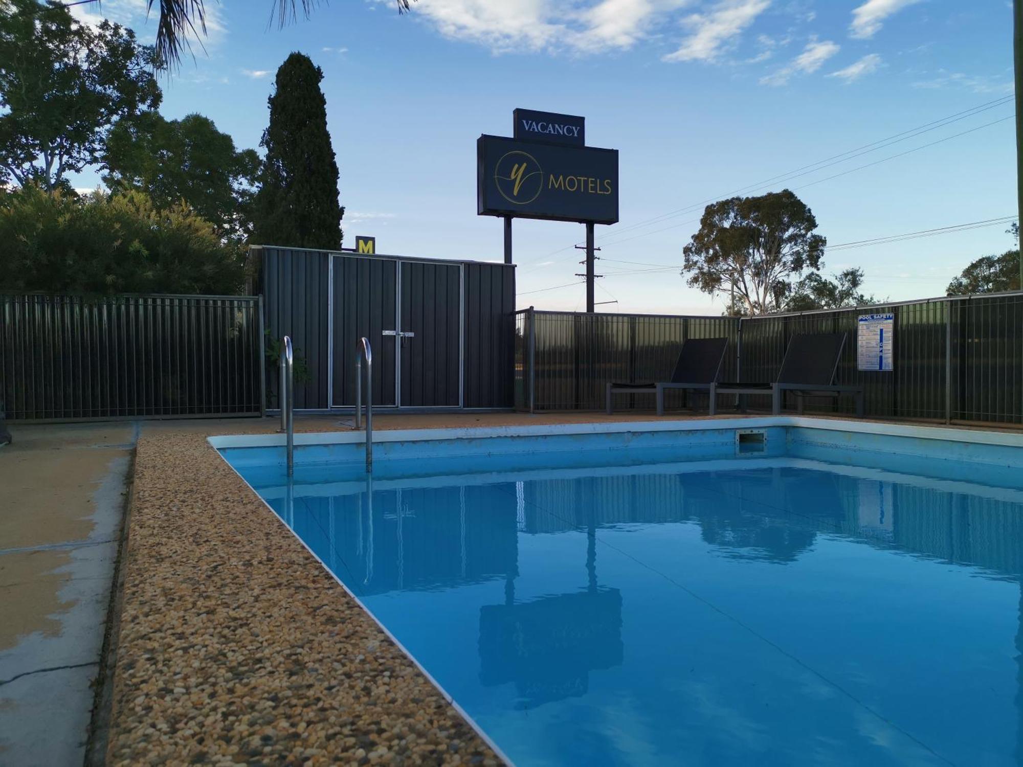 Y Motels Kingaroy Exterior photo